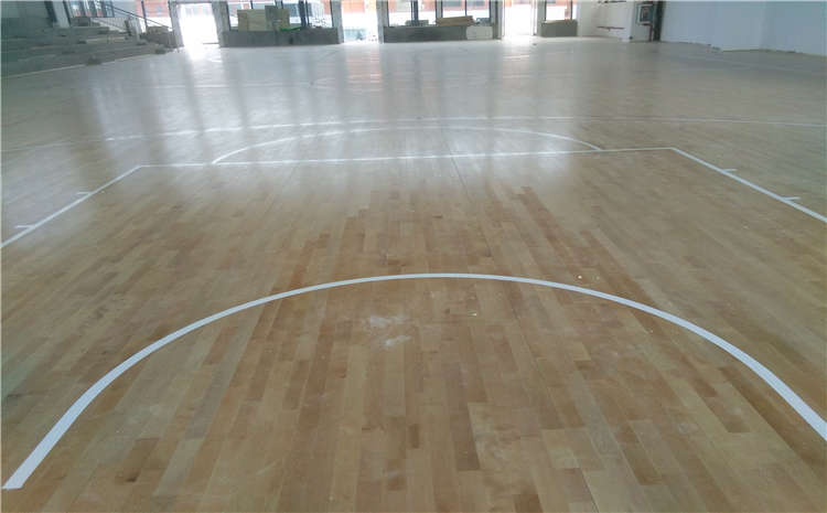 指接板運(yùn)動籃球地板批發(fā)價(jià)格