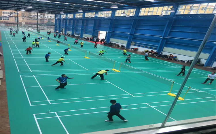五角楓體育館木地板單層龍骨結構